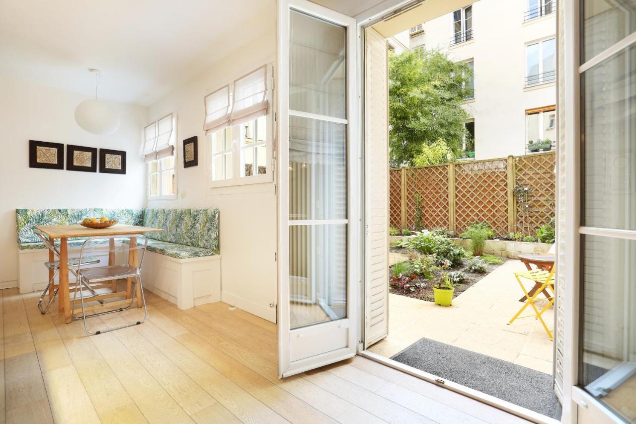 Apartment Champs Elysees By Studio Prestige Paris Eksteriør billede