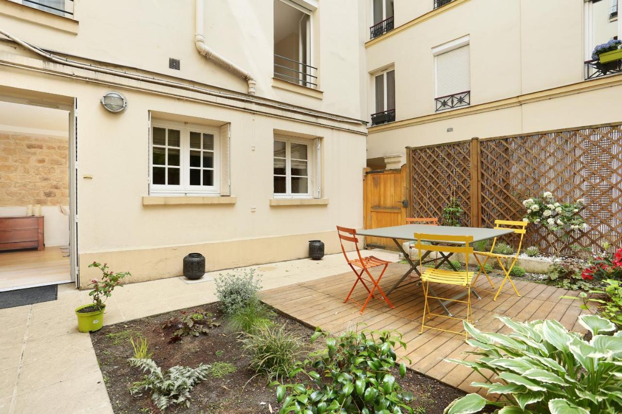Apartment Champs Elysees By Studio Prestige Paris Eksteriør billede